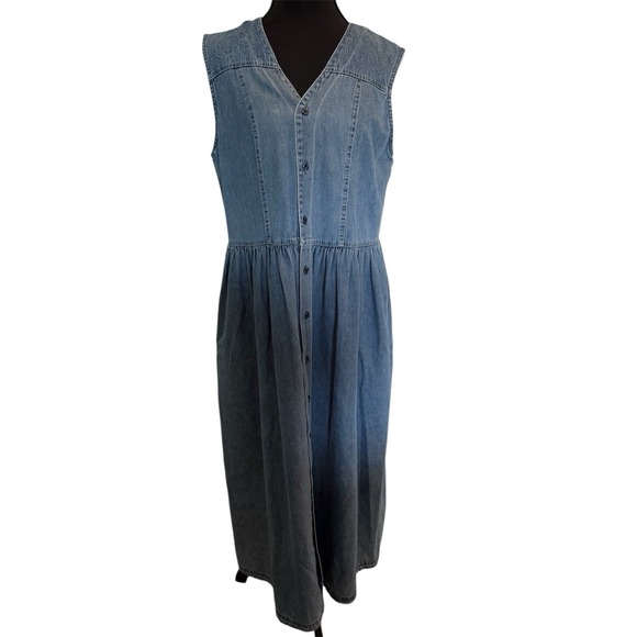 City Jeans Streetwear Outfitters Dresses & Skirts - City Jeans Denim Maxi Dress Jumper Sz M Vintage USA Button Down 90s Prarie